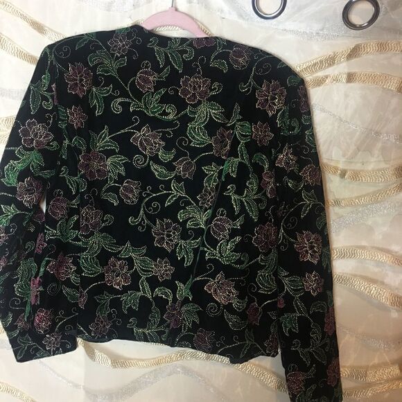 Velvet button up blazer   - Picture 7 of 10